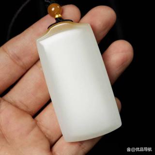 和田玉品牌排行榜十强:揭示古老艺术与现代魅力的完美结合